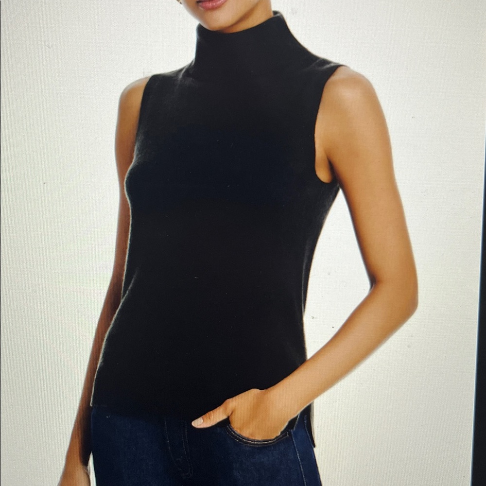Bloomingdale's Black Cashmere Turtleneck